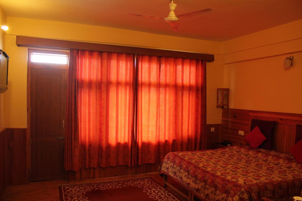 Pema Thang Hotel Kangra Exteriér fotografie