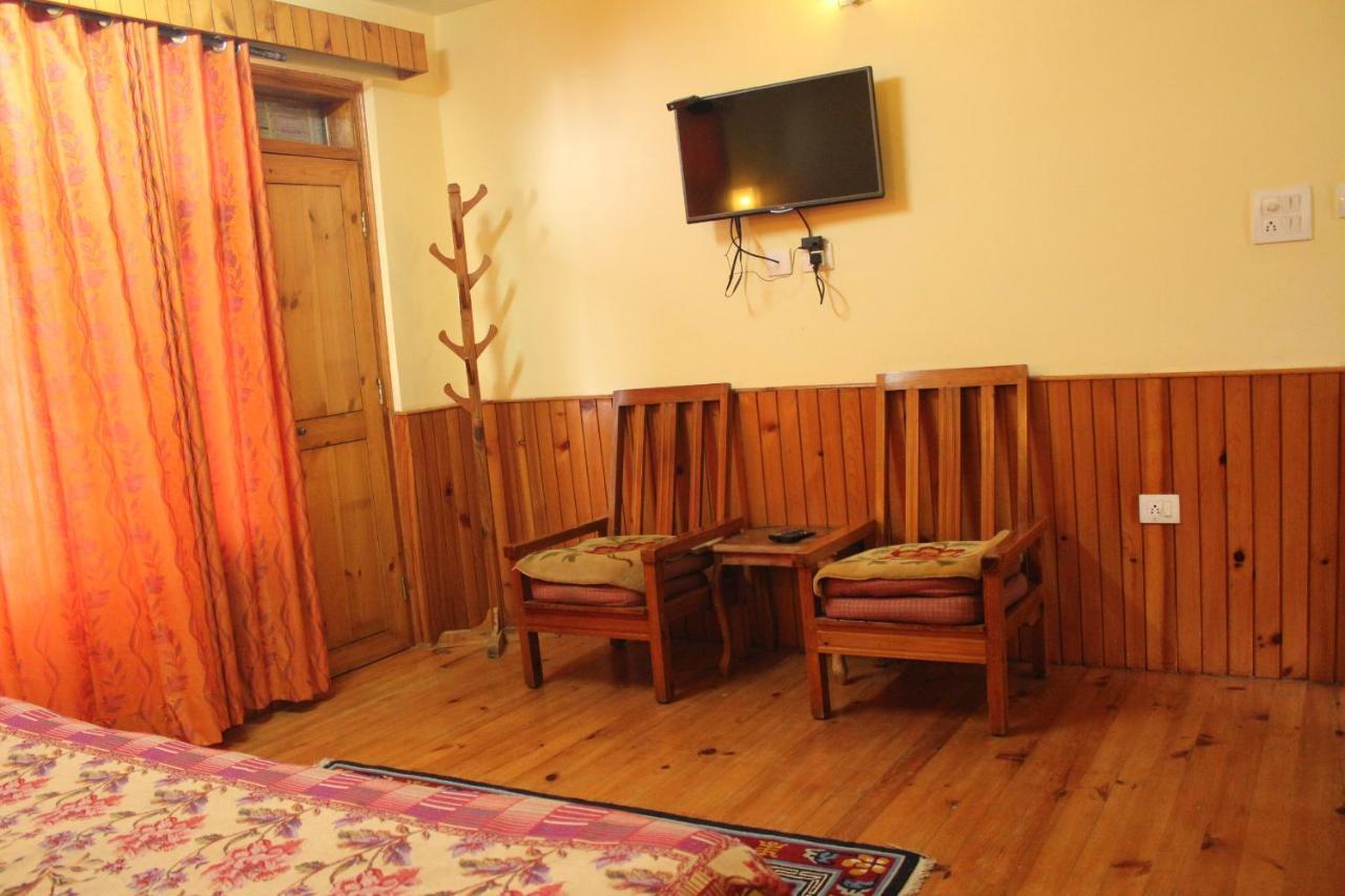 Pema Thang Hotel Kangra Exteriér fotografie