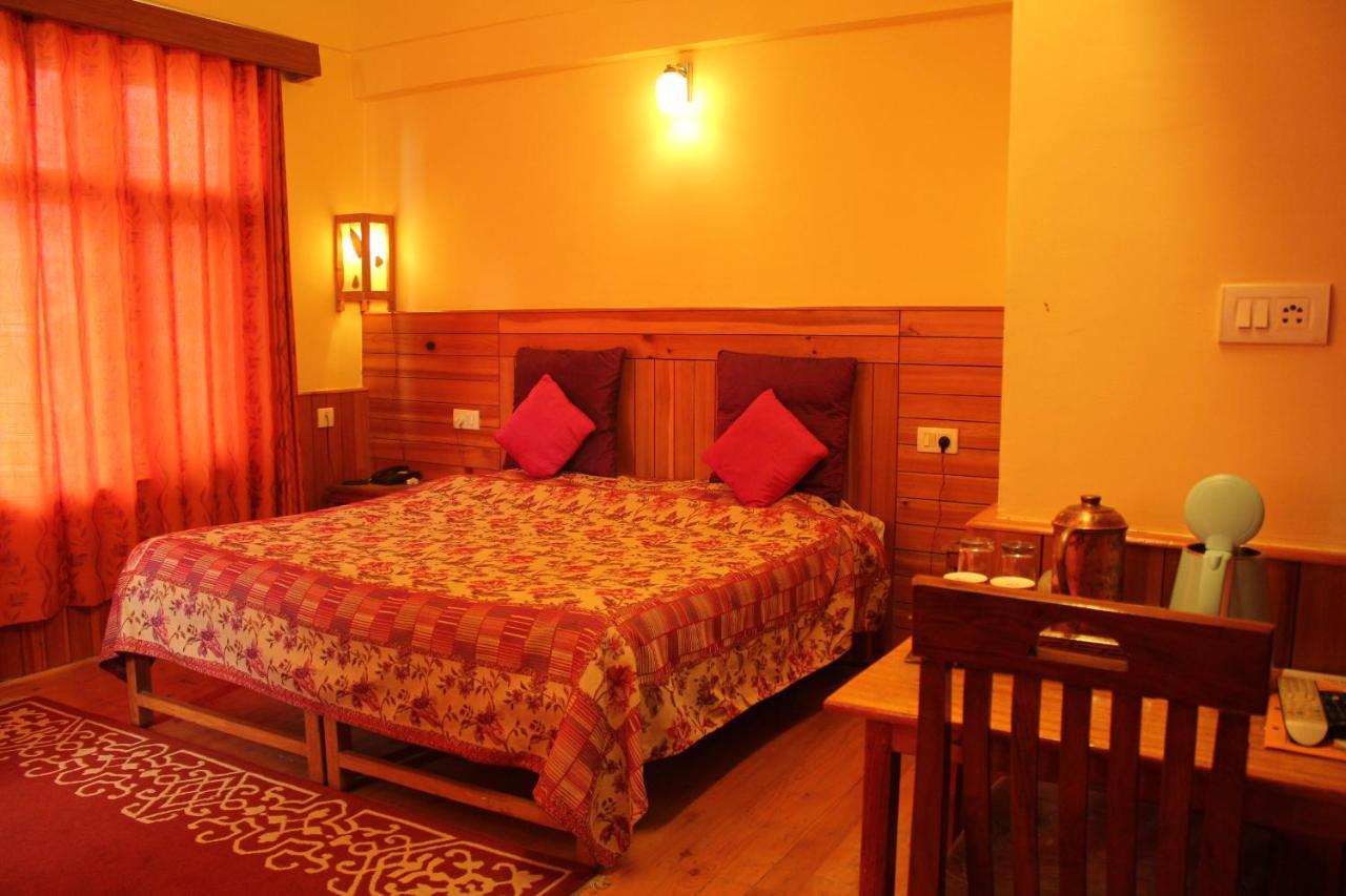 Pema Thang Hotel Kangra Exteriér fotografie